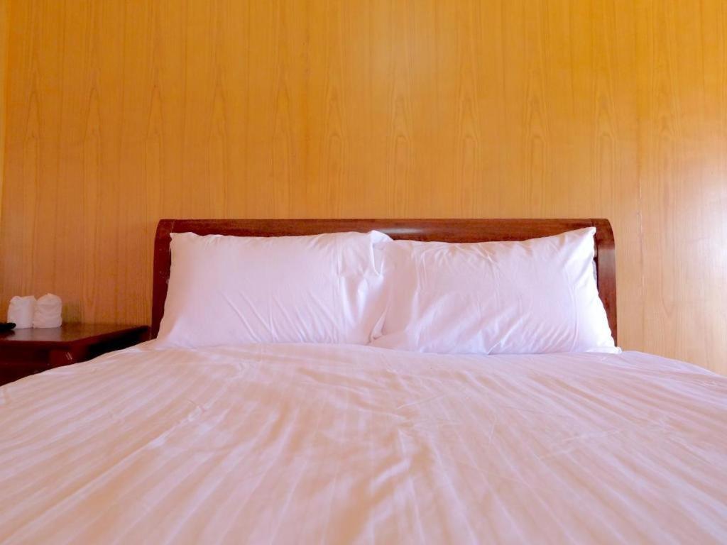 Prakaithong Hotel Amphoe Sawang Daen Din Екстериор снимка